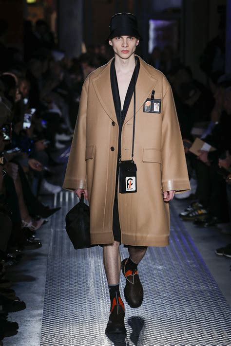 prada menswear 2018 fall|Prada Men’s Fall 2018 .